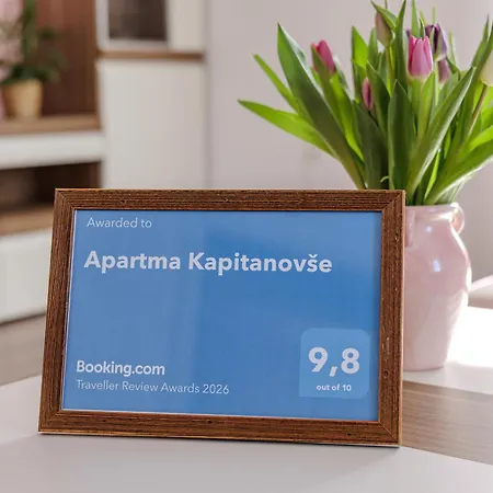 Apartma Kapitanovse *